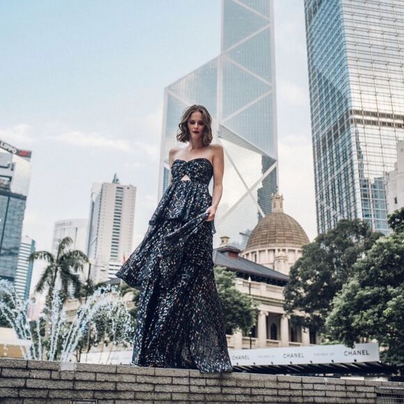 Free People x Mestiza Brianna Metallic Strapless Ruffle Tiered Gown $795 Sz 10 - Picture 8 of 8